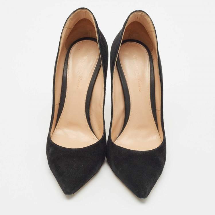 Pre Owned Gianvito Rossi Black Suede Pointed Toe Pumps Size 39