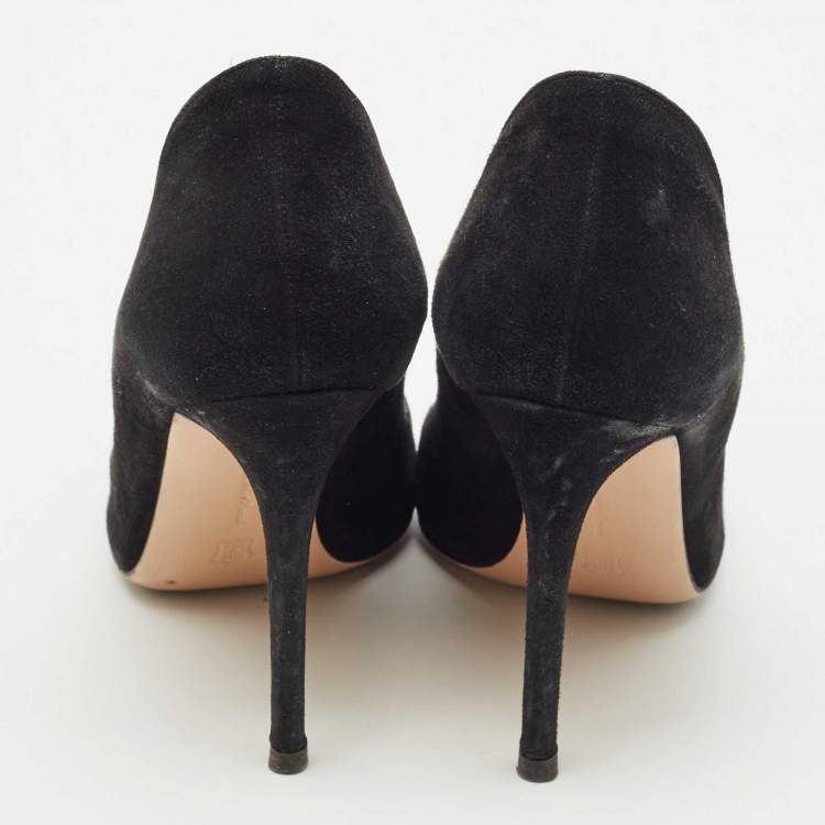 Pre Owned Gianvito Rossi Black Suede Pointed Toe Pumps Size 39