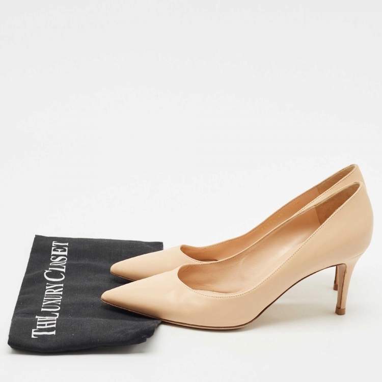 Pre Owned Gianvito Rossi Beige Leather Gianvito Pumps Size 40