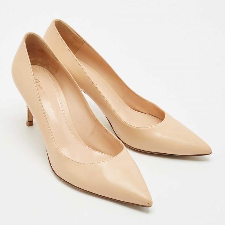 Pre Owned Gianvito Rossi Beige Leather Gianvito Pumps Size 40
