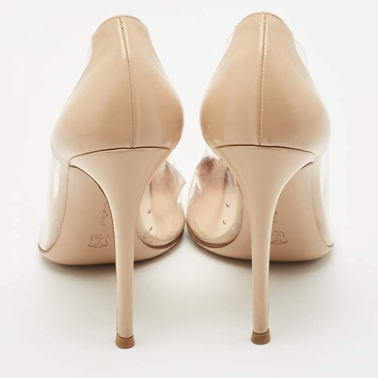 Pre Owned Gianvito Rossi Off White/Beige Leather and PVC Plexi Pumps Size 39