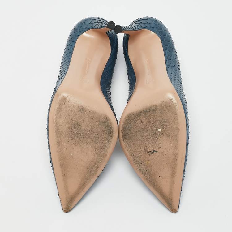 Pre Owned Gianvito Rossi Blue Python Leather Gianvito Pointed Toe Pumps Size 40