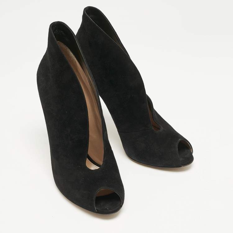 Pre Owned Gianvito Rossi Black Suede Vamp Booties Size 40