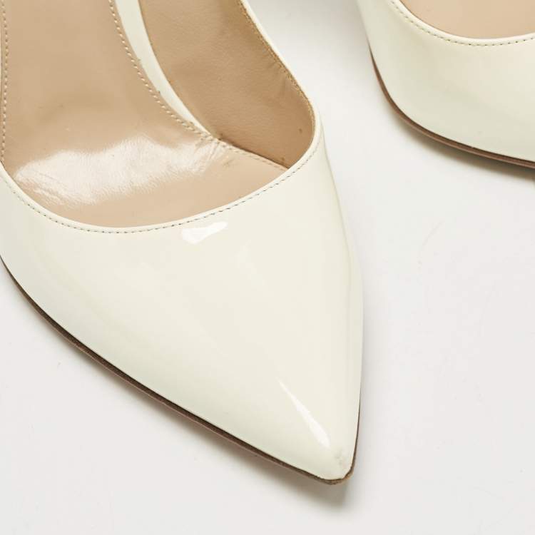 Pre Owned Gianvito Rossi Off White Patent Leather Gianvito Pumps Size 40.5