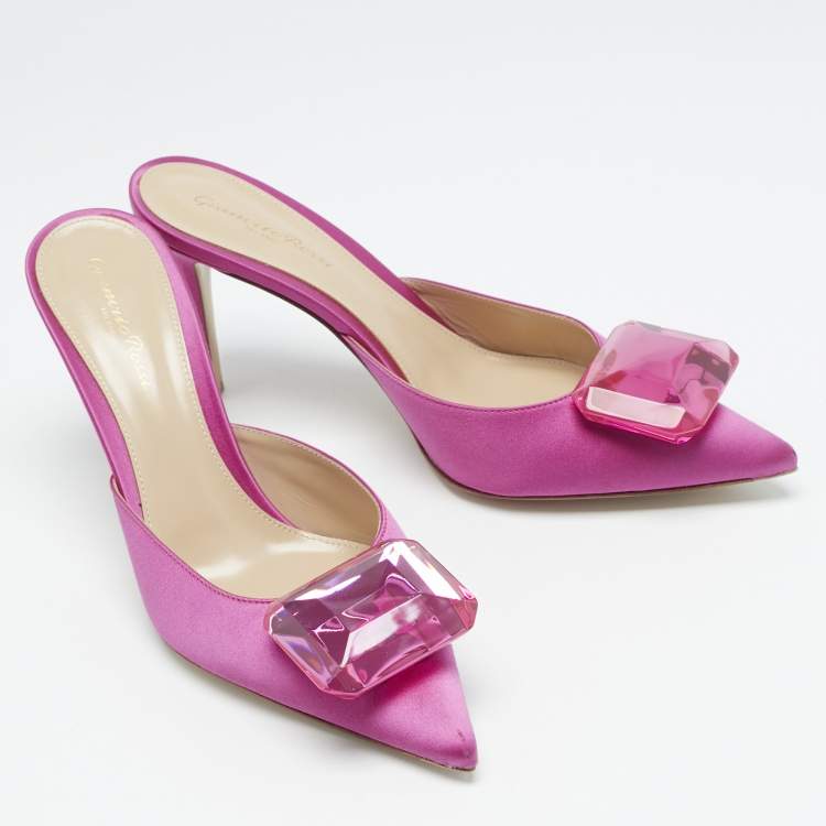 Pre Owned Gianvito Rossi Pink Satin Jaipur Heel Mules Size 39