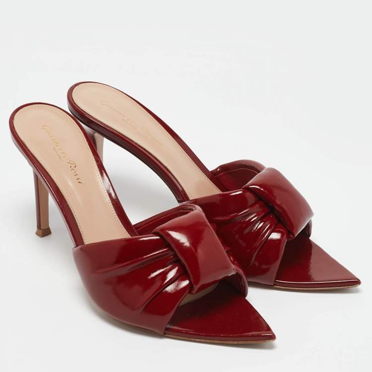 Pre Owned Gianvito Rossi Burgundy Leather Amour Mules Size 40.5