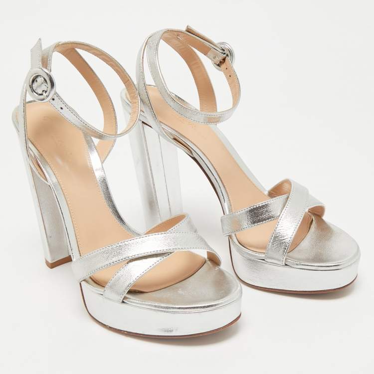 Pre Owned Gianvito Rossi Silver Leather Ankle Strap Sandals Size 38.5