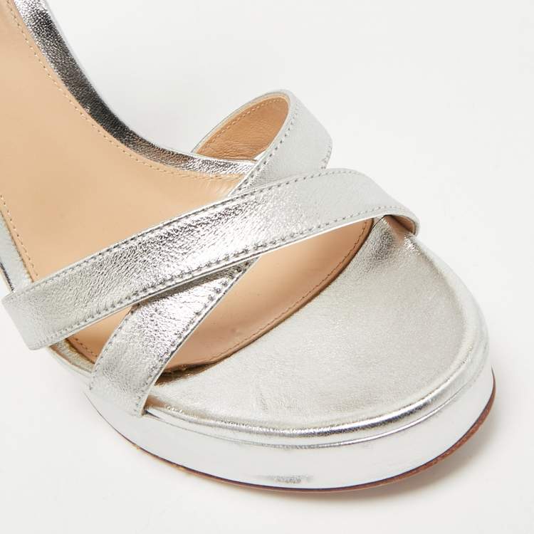 Pre Owned Gianvito Rossi Silver Leather Ankle Strap Sandals Size 38.5