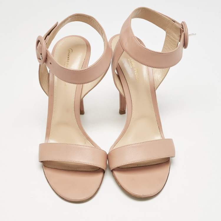 Pre Owned Gianvito Rossi Beige Leather Lennox Ankle Strap Sandals Size 40