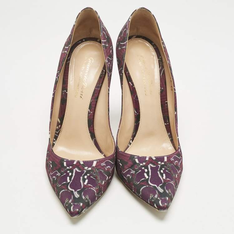 Pre Owned Gianvito Rossi Purple Satin Plexi Pointed Toe Pumps Size 40