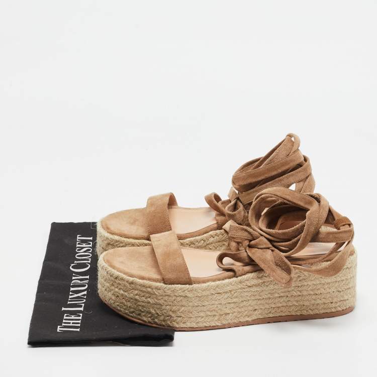 Pre Owned Gianvito Rossi Beige Suede Ankle Strap Wedge Sandals Size 37.5