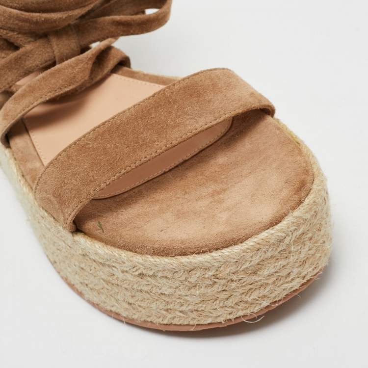 Pre Owned Gianvito Rossi Beige Suede Ankle Strap Wedge Sandals Size 37.5