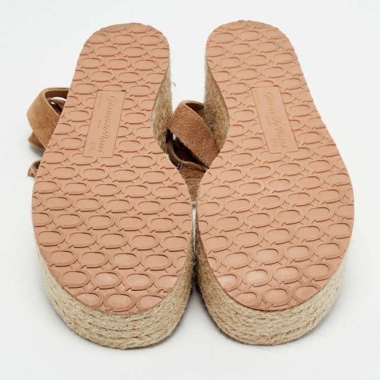 Pre Owned Gianvito Rossi Beige Suede Ankle Strap Wedge Sandals Size 37.5