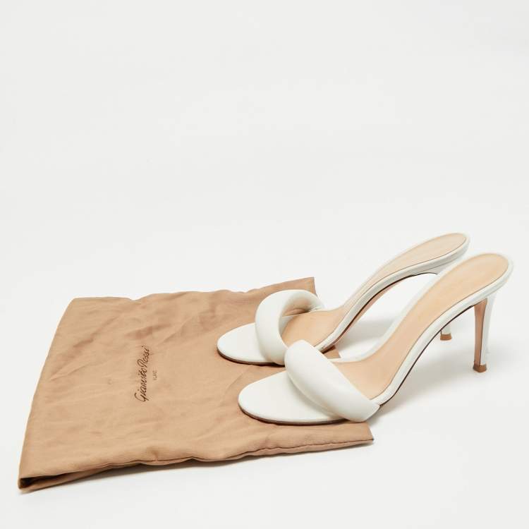 Pre Owned Gianvito Rossi White Leather Bijoux Slides Size 37