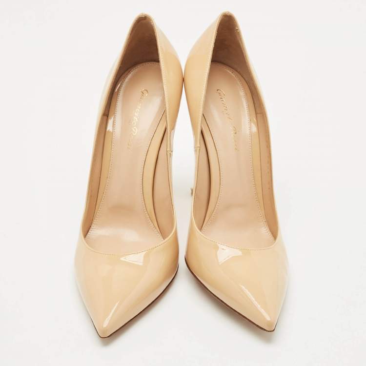 Pre Owned Gianvito Rossi Beige Patent Leather Gianvito Pointed Toe Pumps Size 41