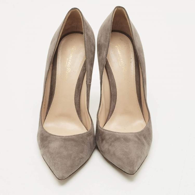 Pre Owned Gianvito Rossi Dark Grey Suede Gianvito Pointed Toe Pumps Size 39