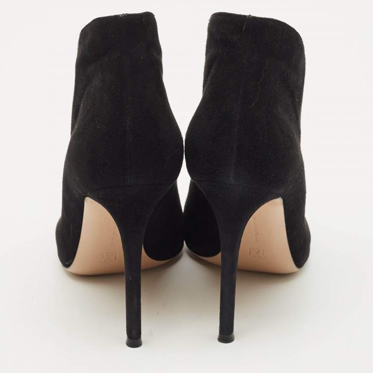 Pre Owned Gianvito Rossi Black Suede Vamp Peep Toe Booties Size 38.5