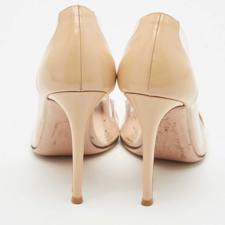 Pre Owned Gianvito Rossi Beige/Transparent Patent Leather and PVC Plexi Pointed Toe Pumps Size 37.5
