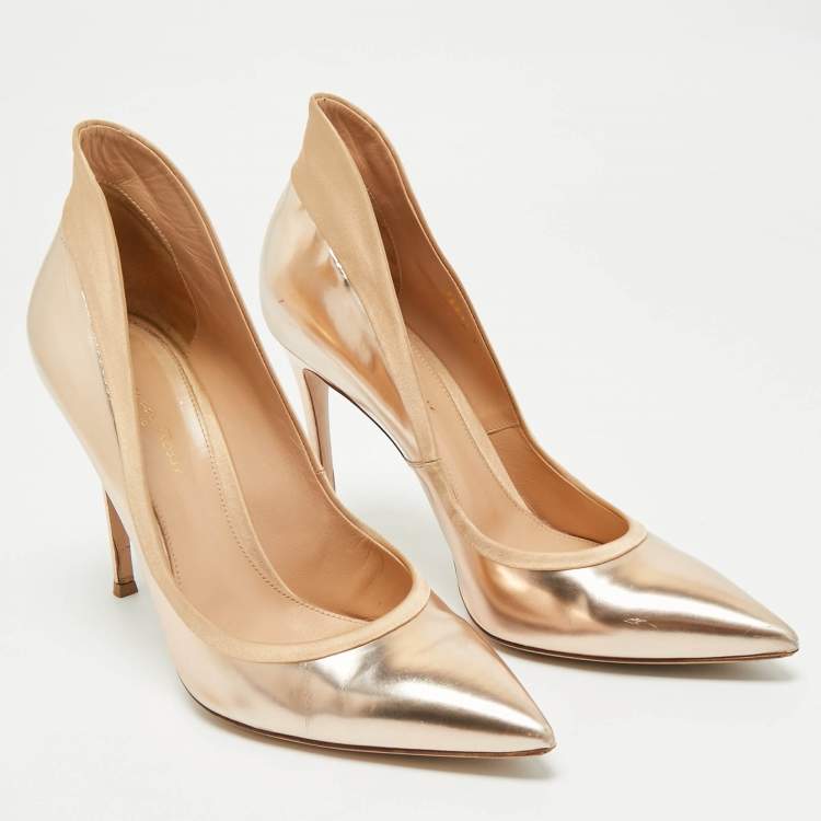 Pre Owned Gianvito Rossi Rose Gold/Beige Leather and Satin Pointed Toe Pumps Size 40