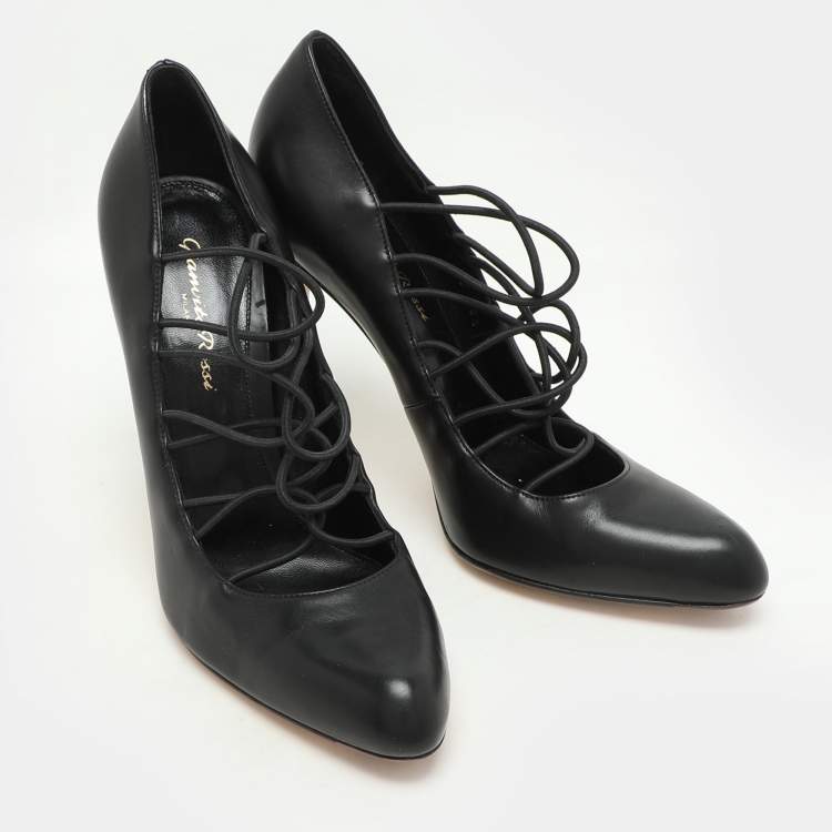 Pre Owned Gianvito Rossi Black Leather Strappy Pumps Size 38.5