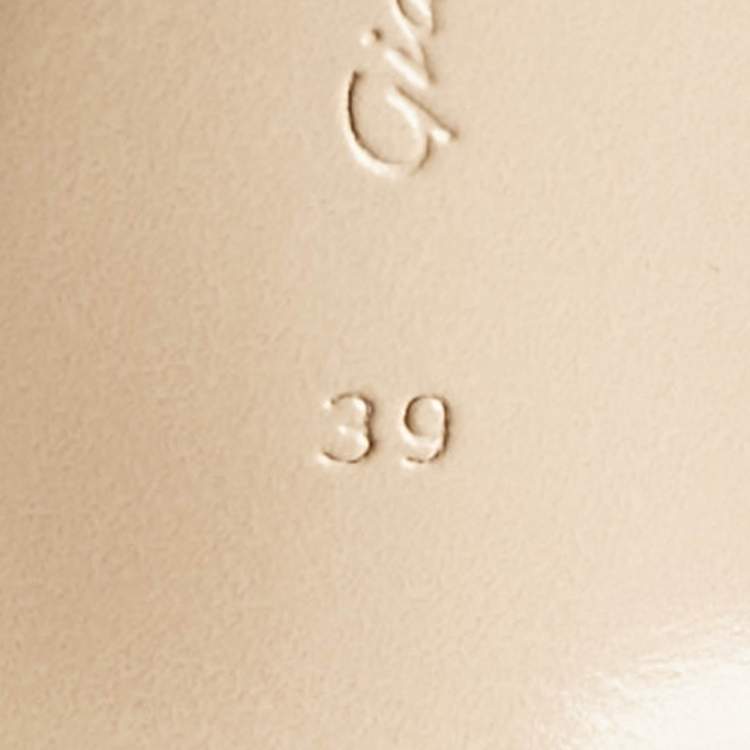 Pre Owned Gianvito Rossi Lilac Patent Leather Portofino Sandals Size 39