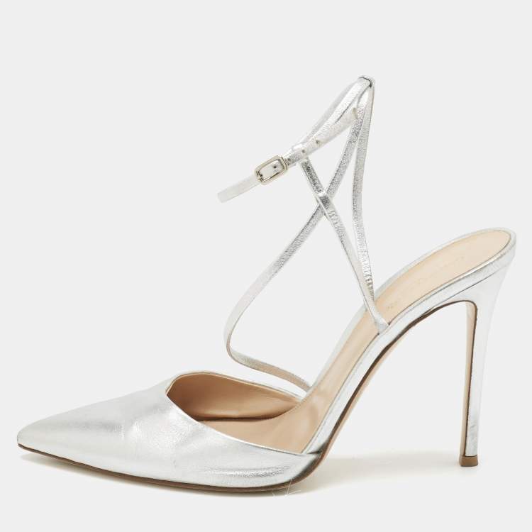 Pre Owned Gianvito Rossi Silver Leather Pointed Toe Ankle Strap Pumps Size 41