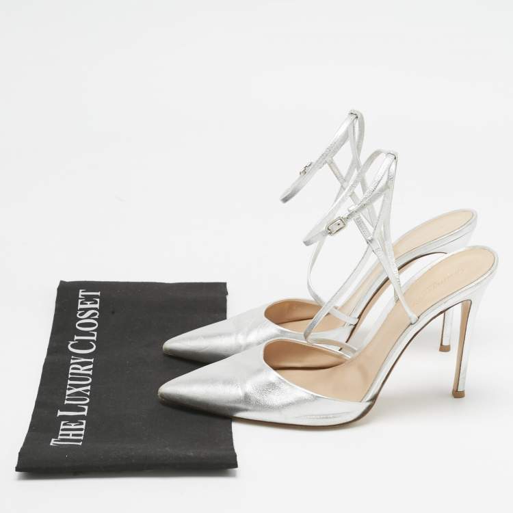Pre Owned Gianvito Rossi Silver Leather Pointed Toe Ankle Strap Pumps Size 41