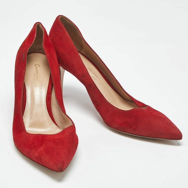 Pre Owned Gianvito Rossi Red Suede Pointed Toe Pumps Size 37