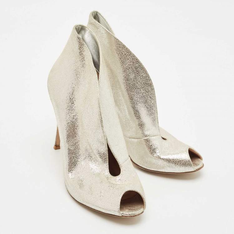 Pre Owned Gianvito Rossi Silver Suede Peep Toe Ankle Booties Size 41