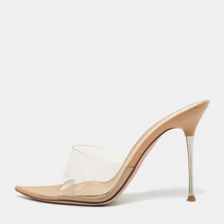 Pre Owned Gianvito Rossi Beige PVC Elle Slide Sandals Size 36.5
