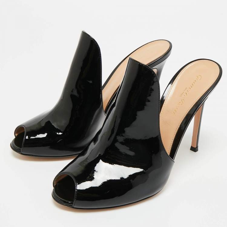 Pre Owned Gianvito Rossi Black Patent Leather Peep Toe Slide Sandals Size 40