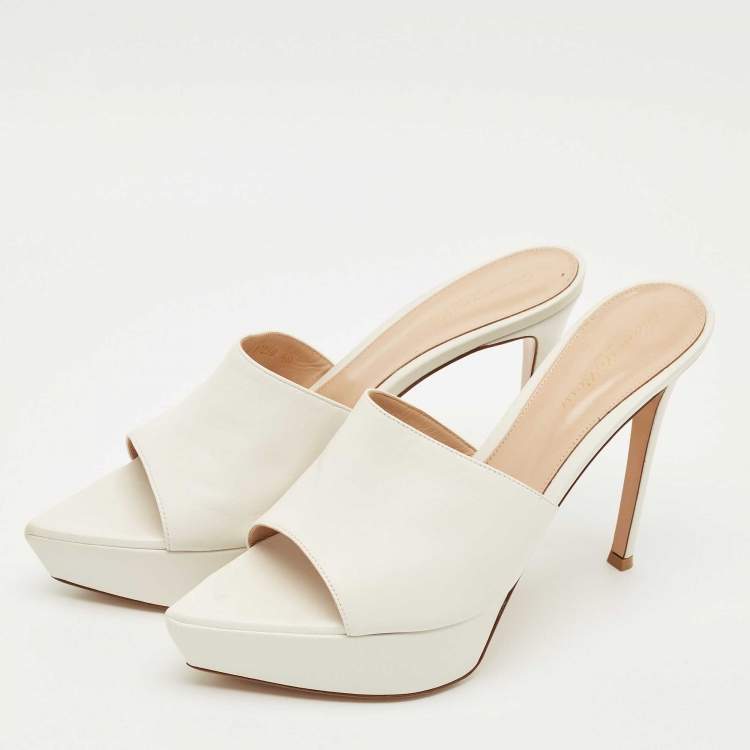 Pre Owned Gianvito Rossi White Leather Betty Platform Sandals Size 40           