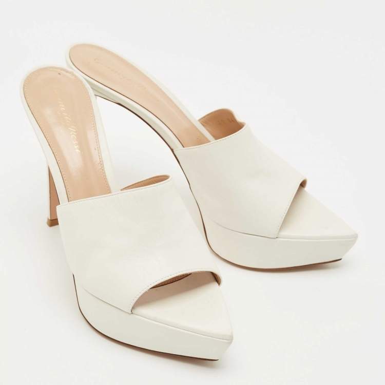 Pre Owned Gianvito Rossi White Leather Betty Platform Sandals Size 40           