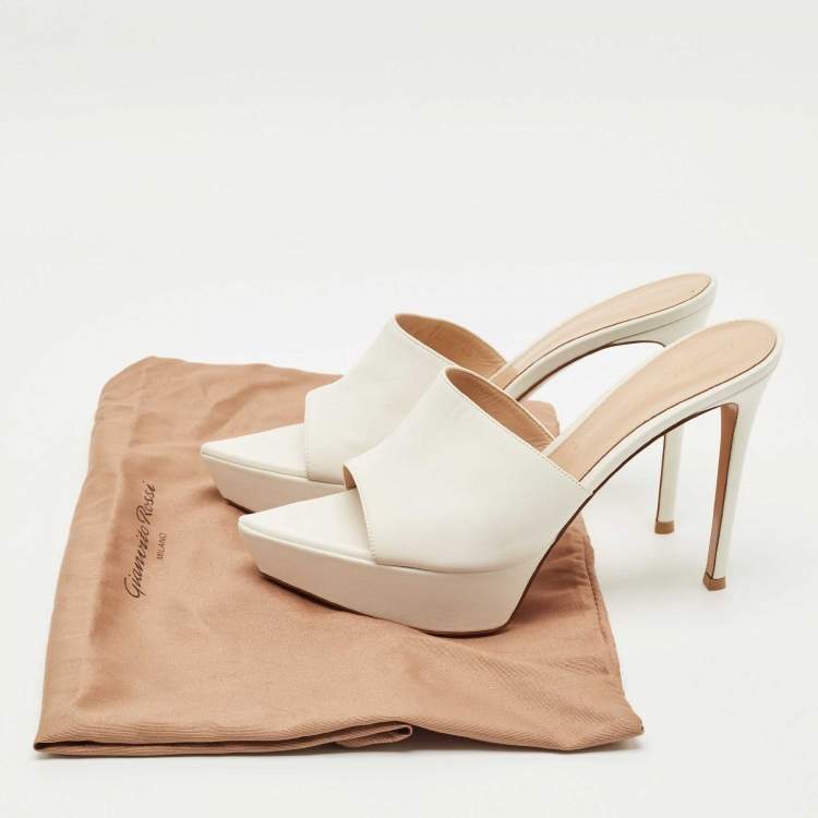 Pre Owned Gianvito Rossi White Leather Betty Platform Sandals Size 40           
