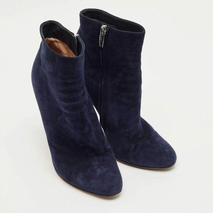 Pre Owned Gianvito Rossi Navy Blue Suede Ankle Length Boots Size 38