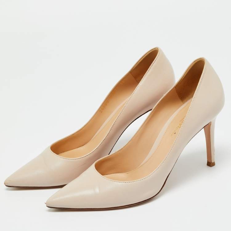 Pre Owned Gianvito Rossi Cream Leather Gianvito 105 Pumps Size 38