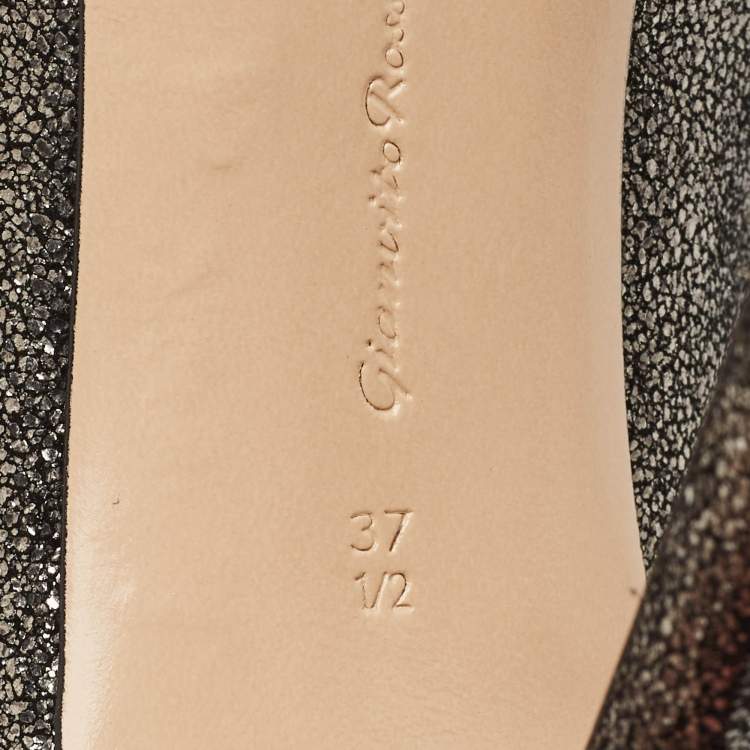 Pre Owned Gianvito Rossi Metallic Grey Leather Vamp Peep Toe Booties Size 37.5