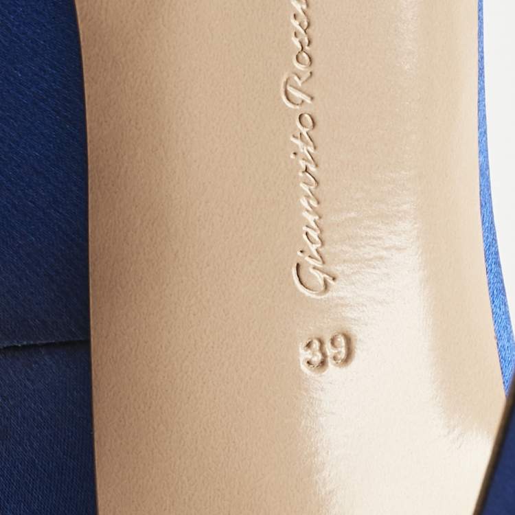 Pre Owned Gianvito Rossi Royal Blue Satin Gianvito Pumps Size 39