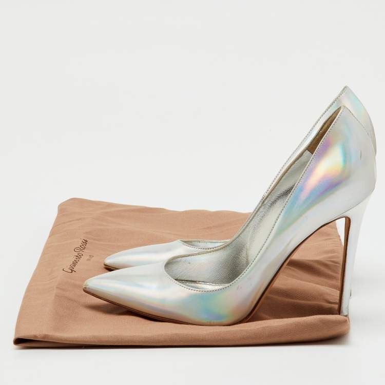 Pre Owned Gianvito Rossi Silver Holographic Leather Pointed Toe Pumps Size 36.5