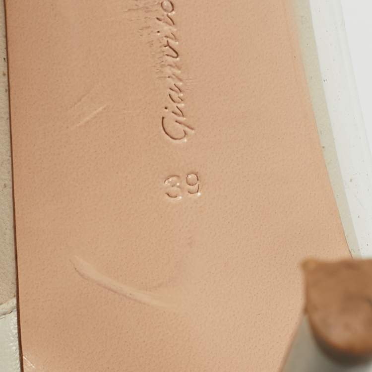 Pre Owned Gianvito Rossi Tricolor Fabric and Leather Plexi Pumps Size 39