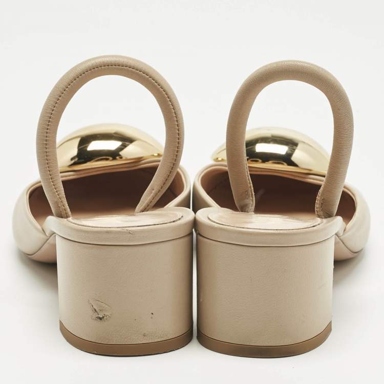 Pre Owned Gianvito Rossi Beige Leather Sphera Block Heel Pumps Size 38.5