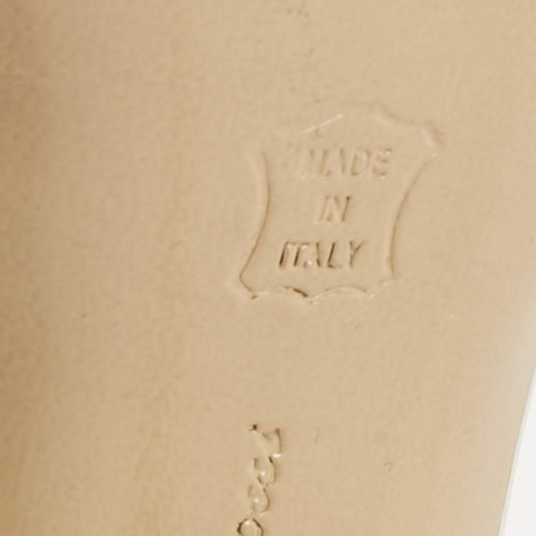 Pre Owned Gianvito Rossi Silver Leather and Metallic Mesh Alisia Slide Sandals Size 39