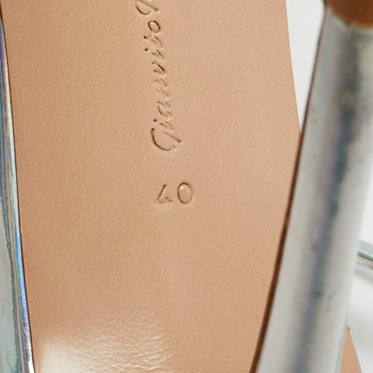 Pre Owned Gianvito Rossi Iridescent Silver Patent Leather and PVC Plexi Stark Ankle Strap Sandals Size 40