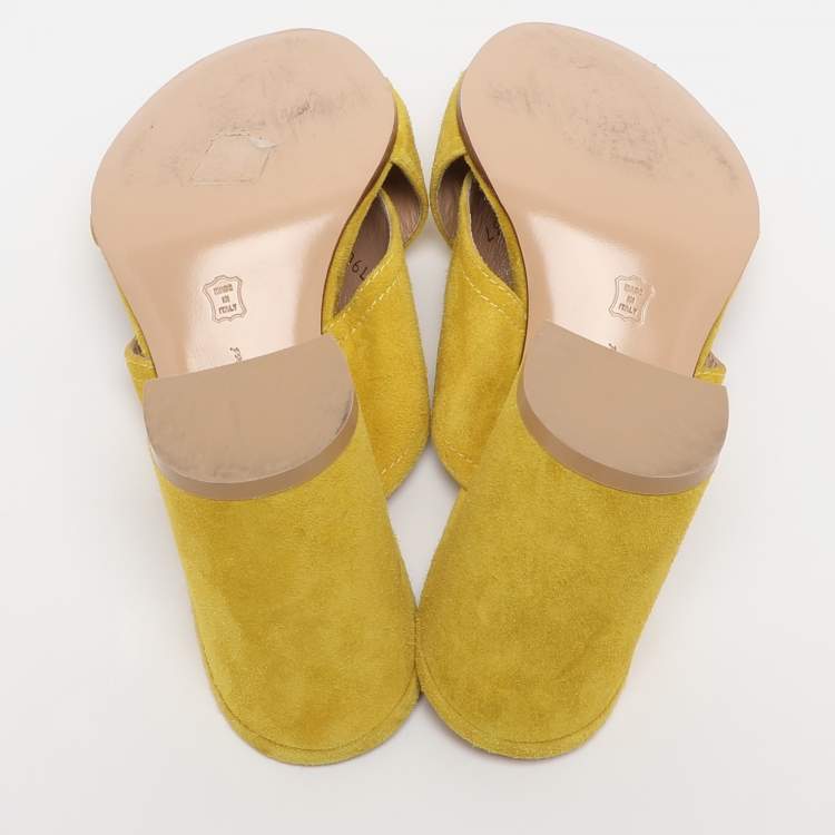 Pre Owned Gianvito Rossi Yellow Suede Mules Size 38