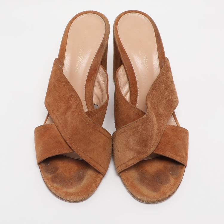 Pre Owned Gianvito Rossi Brown Suede Slide Sandals Size 38.5