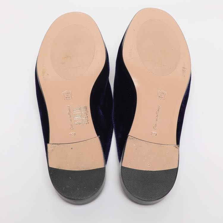 Pre Owned Gianvito Rossi Indigo Velvet Palau Flat Mules Size 38.5 