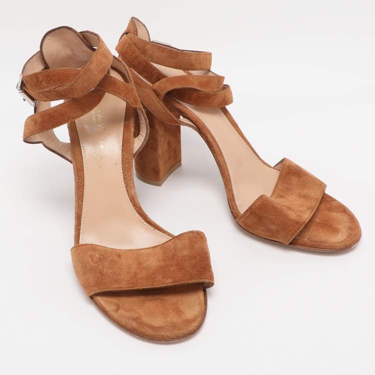 Pre Owned Gianvito Rossi Brown Suede Ankle Strap Sandals Size 38.5