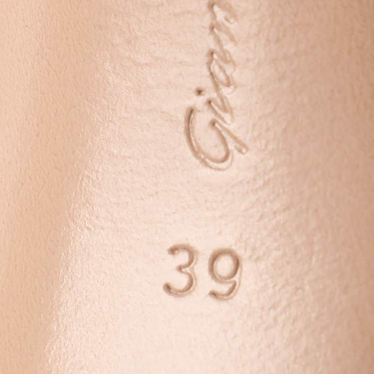 Pre Owned Gianvito Rossi Black Suede Montecarlo Crystal Embellished Ankle Strap Sandals Size 39