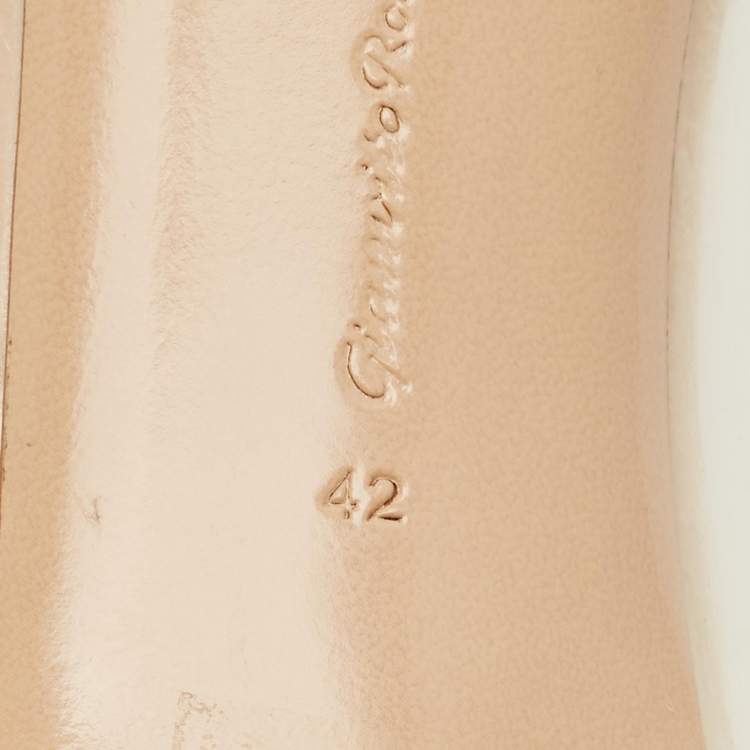 Pre Owned Gianvito Rossi Beige/Transparent Patent Leather and PVC Plexi Pumps Size 42