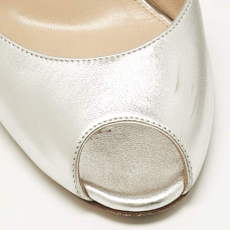 Pre Owned Gianvito Rossi Silver Leather  Ankle Strap Sandals Size 39.5